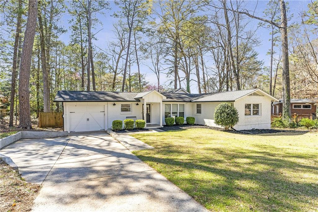 3896 Longview Drive