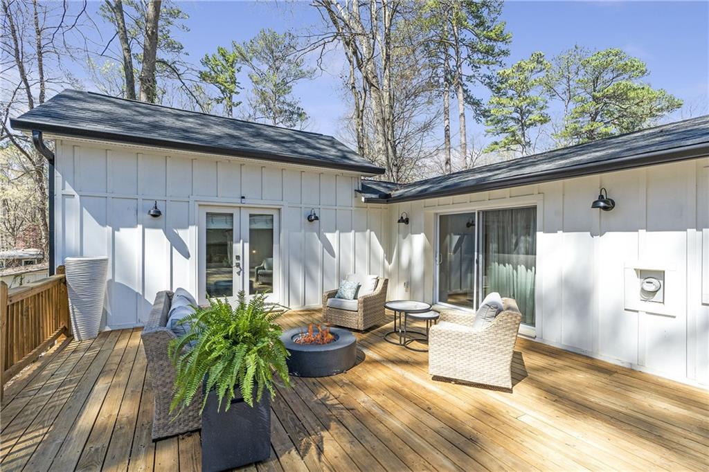 3896 Longview Drive