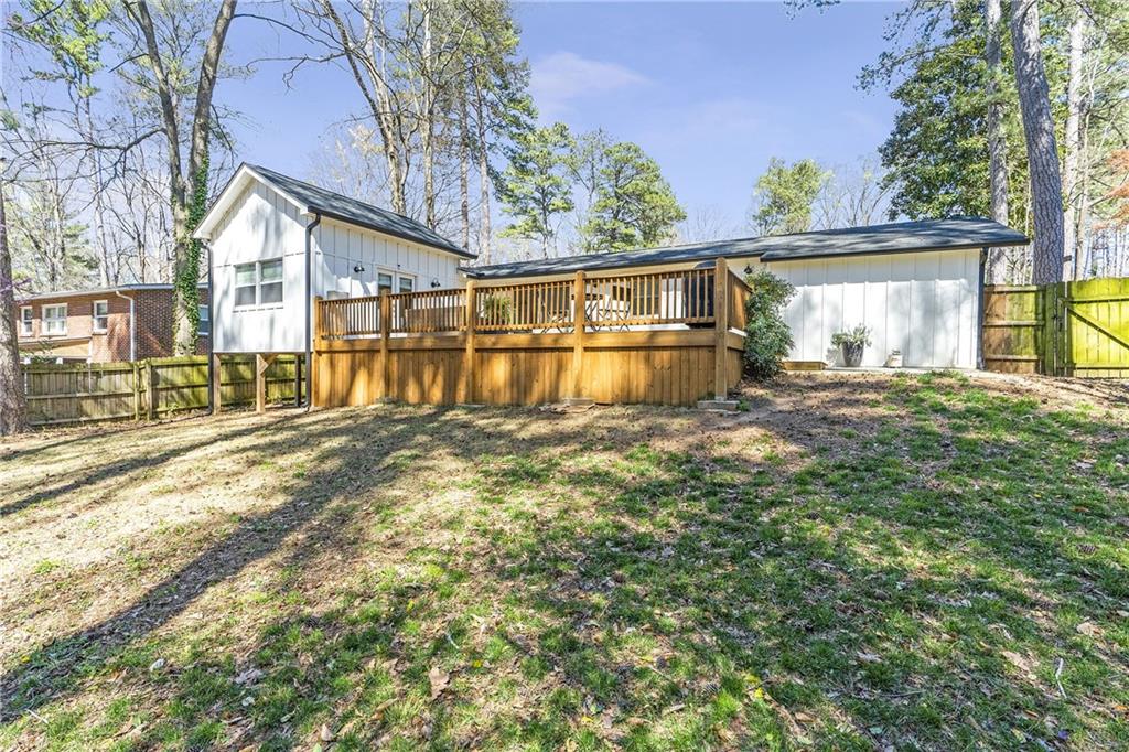 3896 Longview Drive