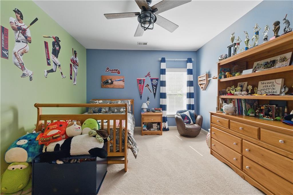 3883 Wakefield Hall Square SE