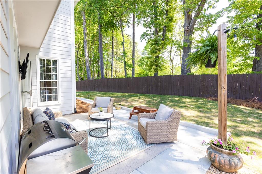 11140 Brookhollow Trail
