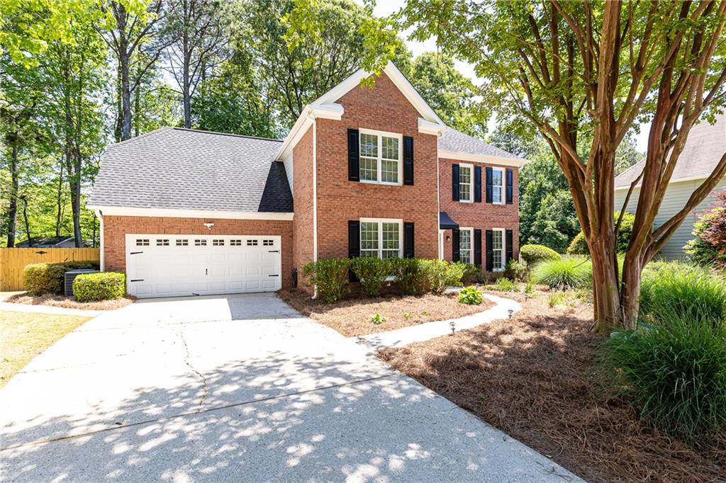 11140 Brookhollow Trail