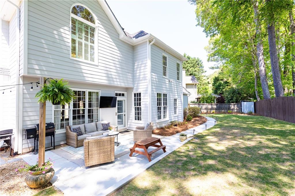 11140 Brookhollow Trail