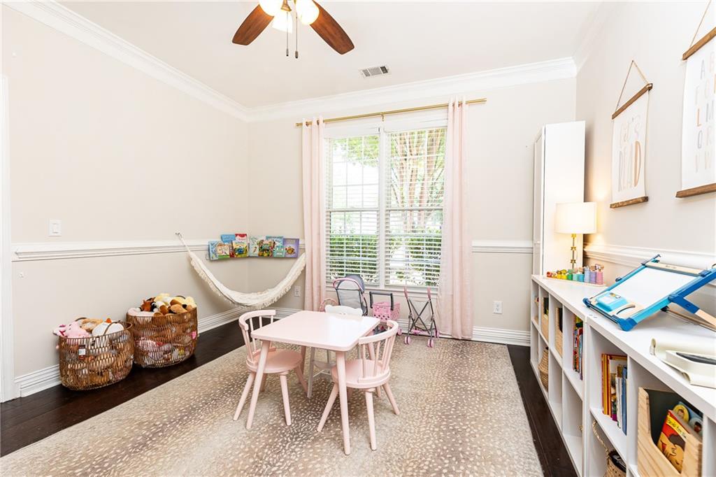 11140 Brookhollow Trail