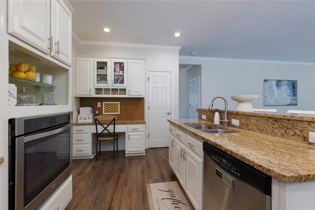 530 Arbor Creek Court