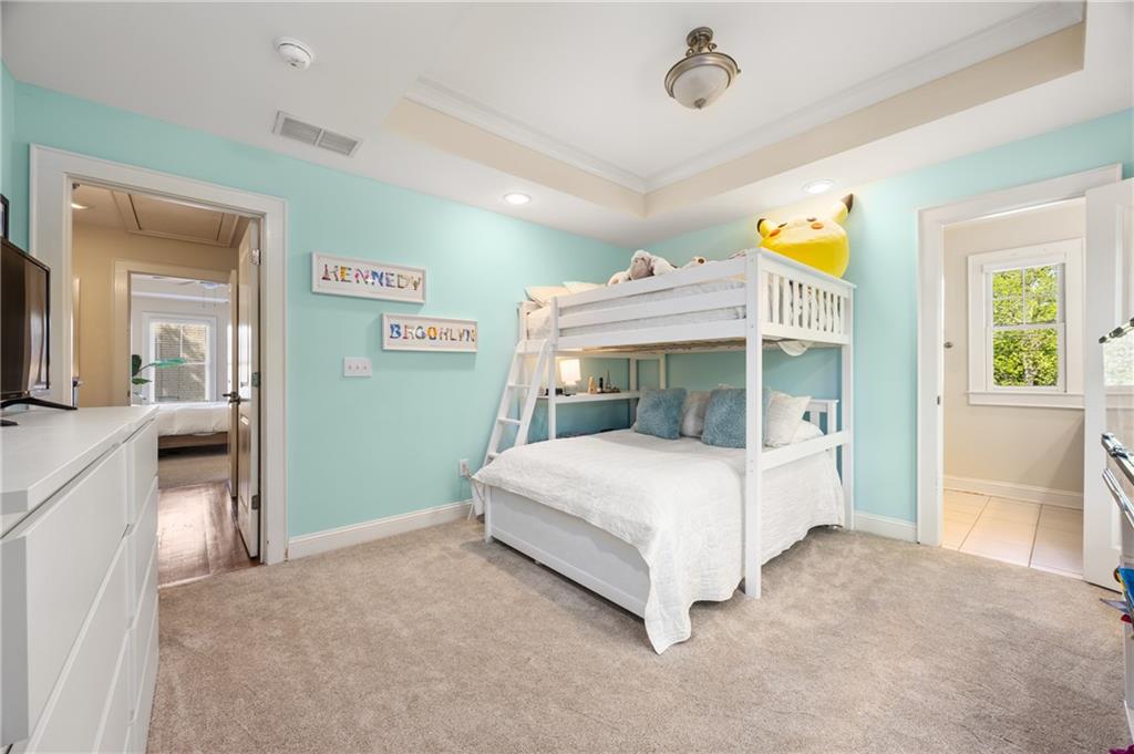 217 Knob Hills Circle