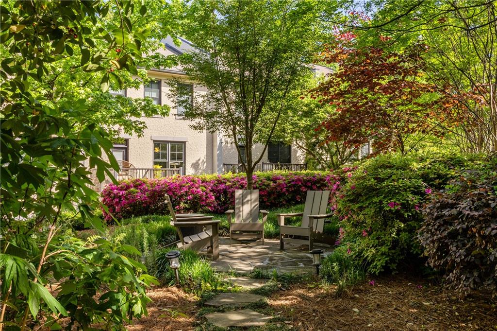 217 Knob Hills Circle
