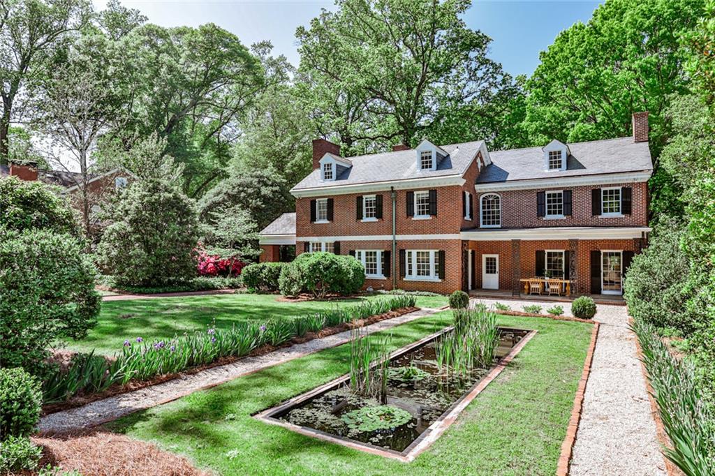 2121 Ponce de Leon Avenue NE