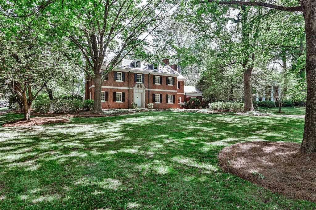 2121 Ponce de Leon Avenue NE