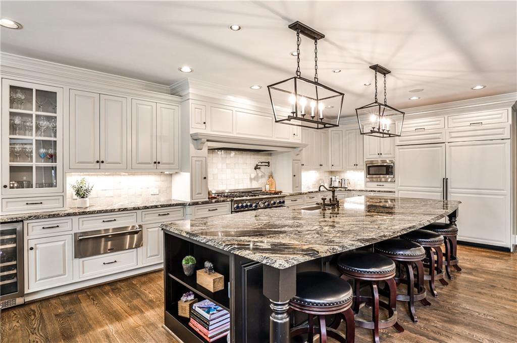 1114 Waterford Green Point