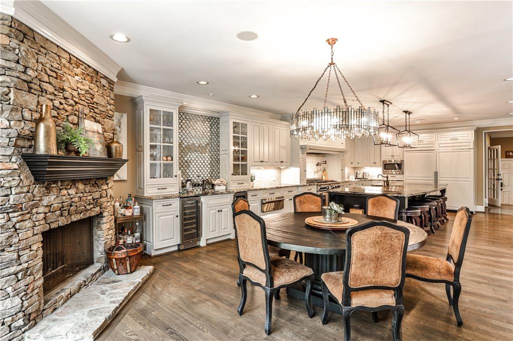 1114 Waterford Green Point