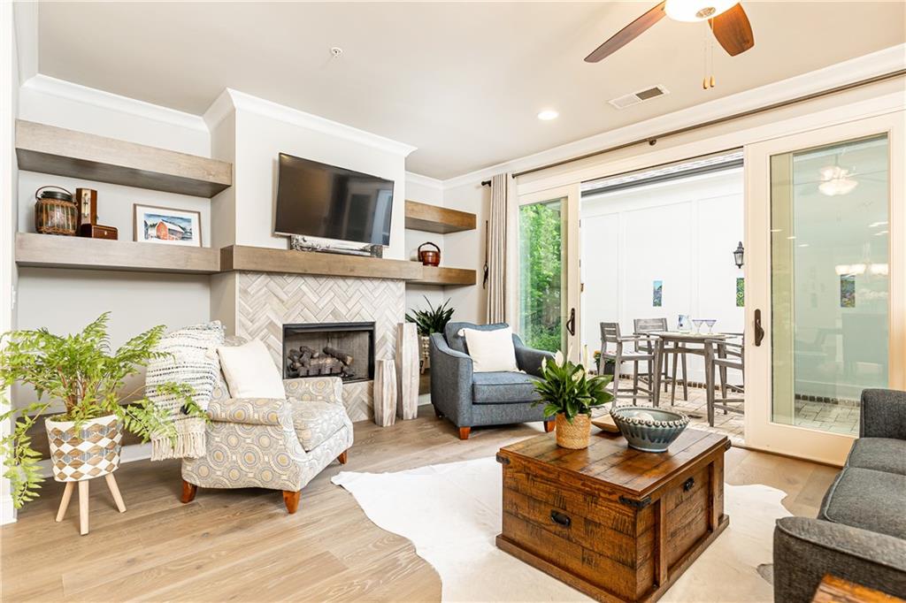 555 Letchas Lane
