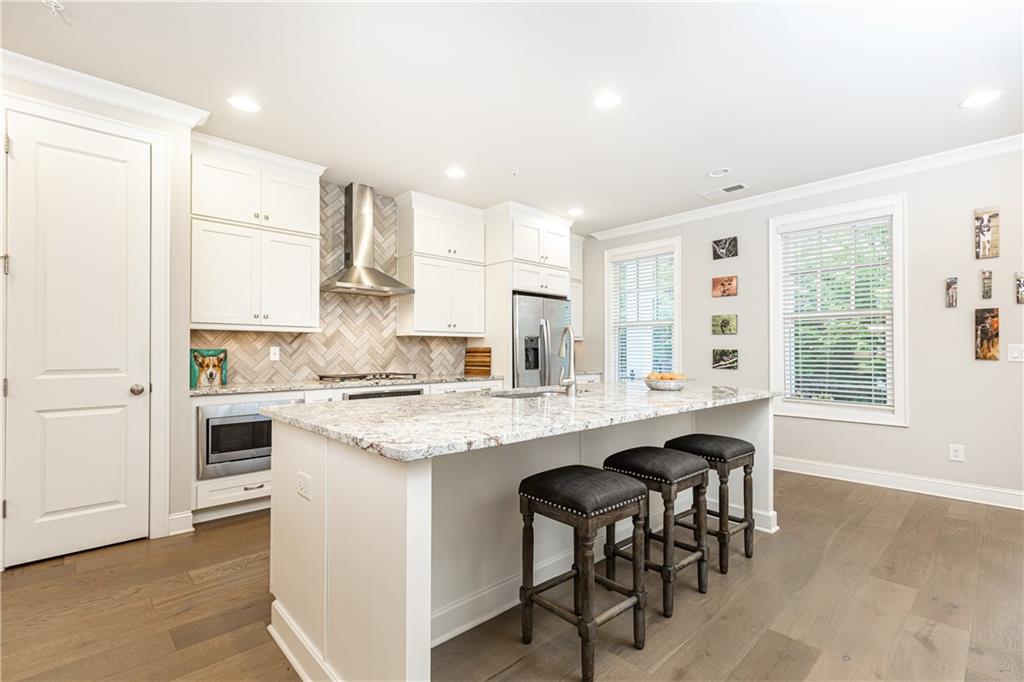 555 Letchas Lane