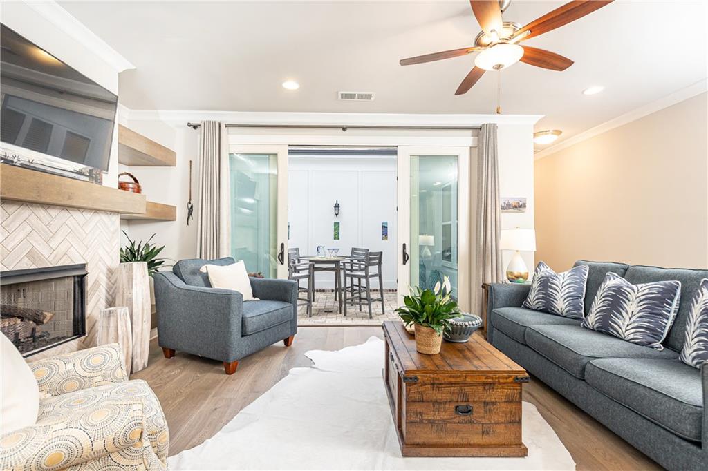 555 Letchas Lane