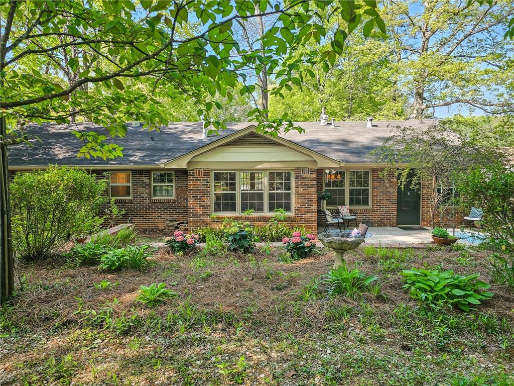 2735 Shetland Drive
