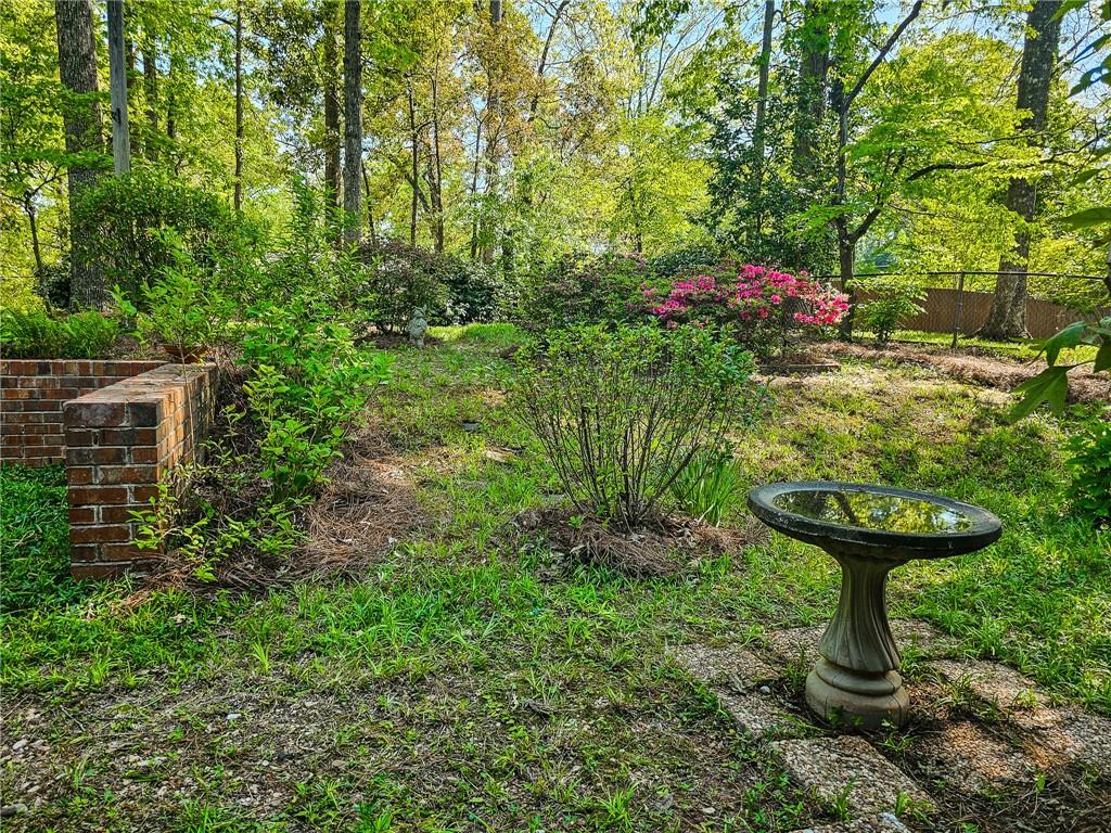2735 Shetland Drive