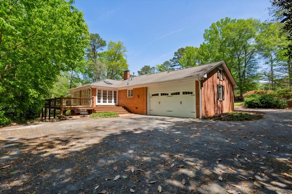 3672 Haddon Hall Road