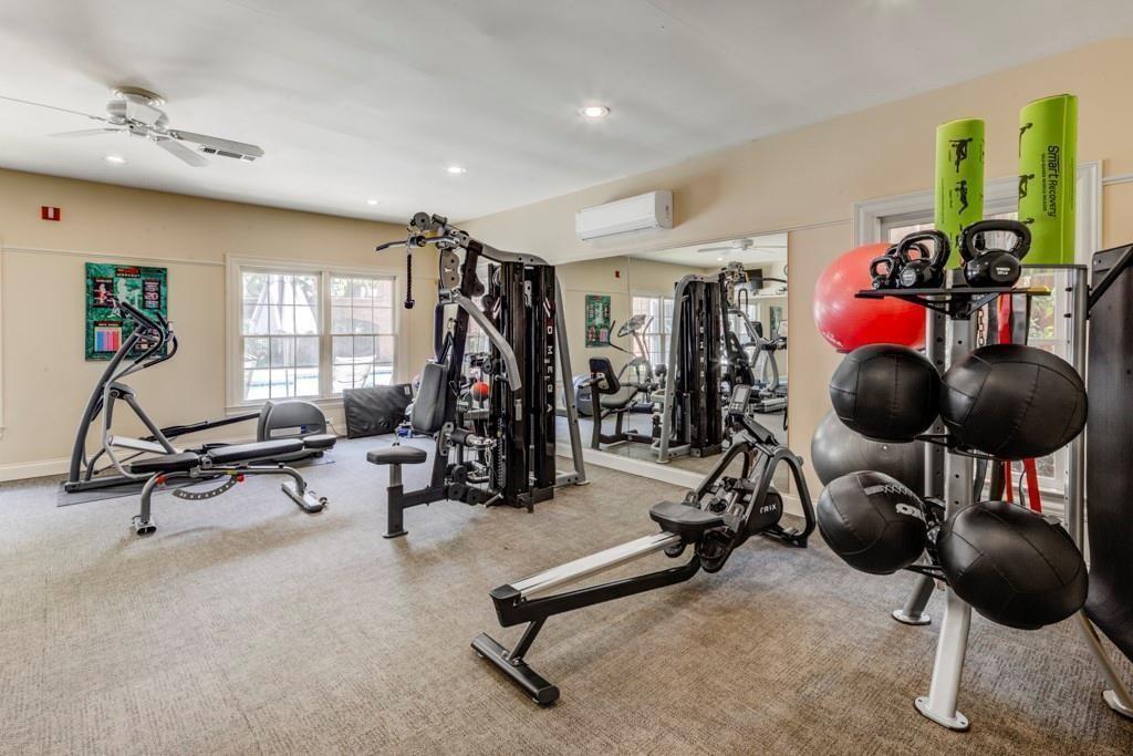 211 Colonial Homes Drive NW Unit 2508