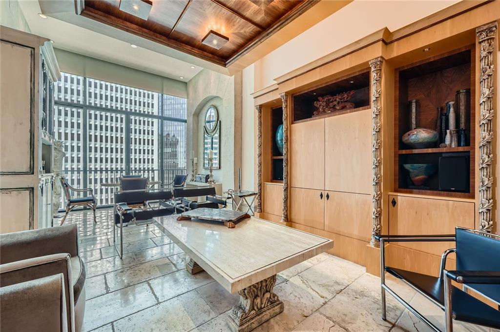 147 15th Street NE Unit 16C