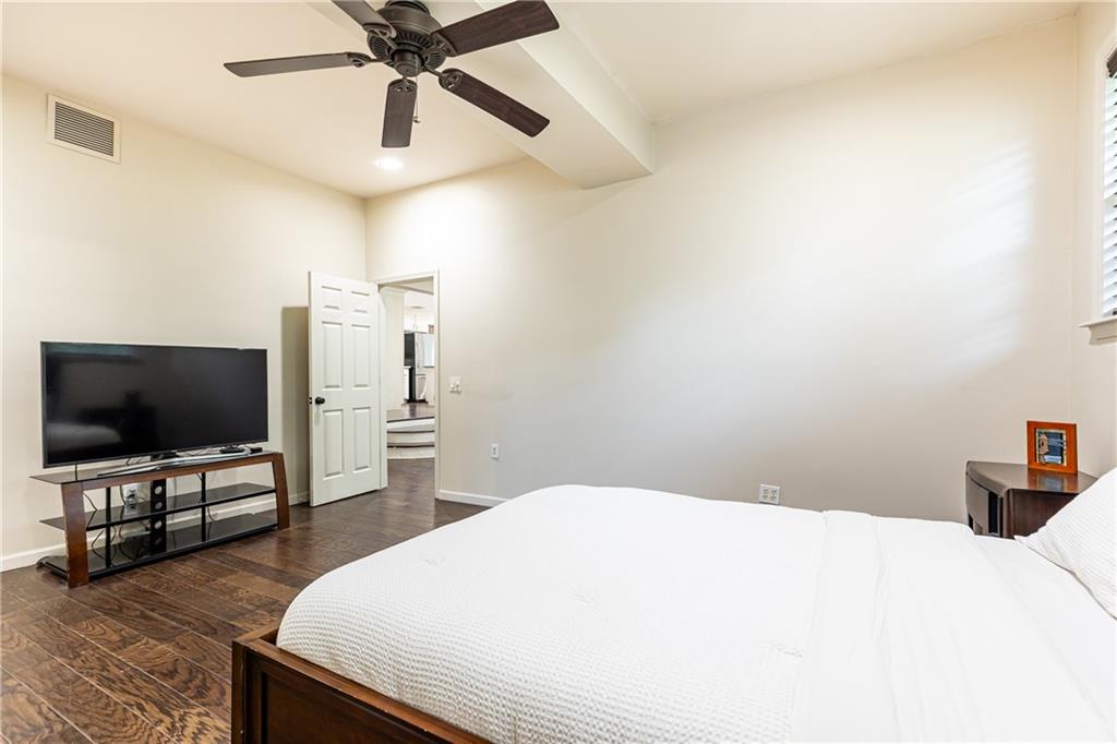 3884 Vic Ar Court