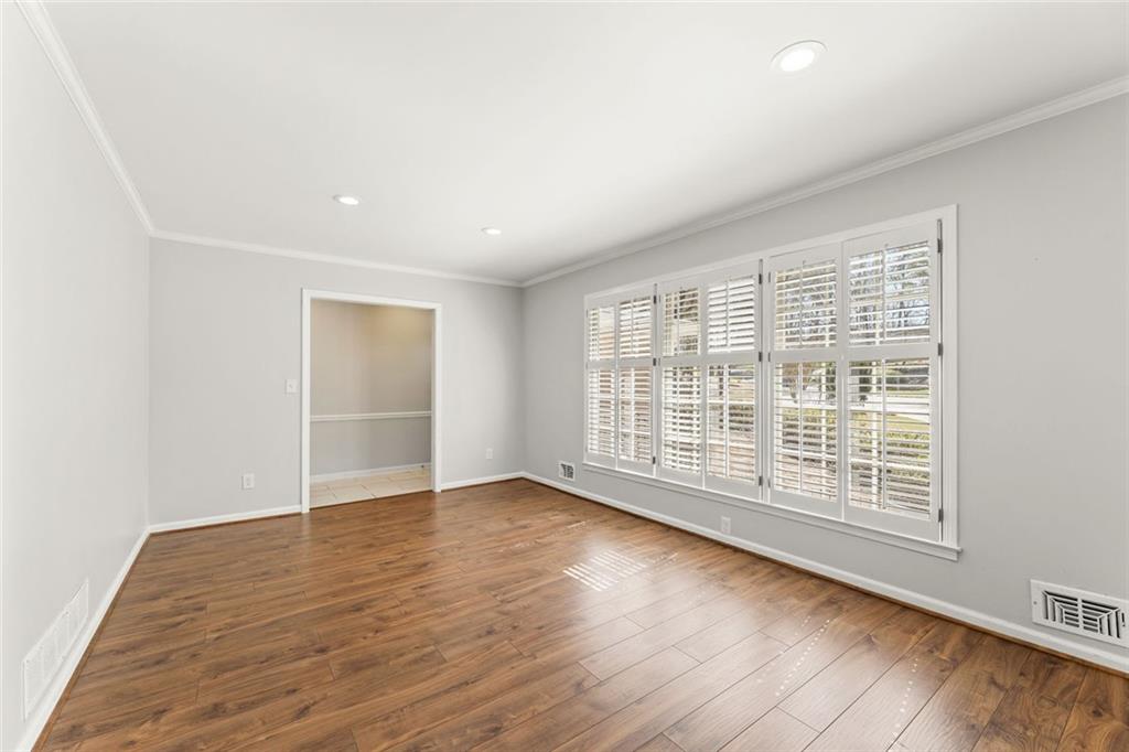 2488 Fontainebleau Drive