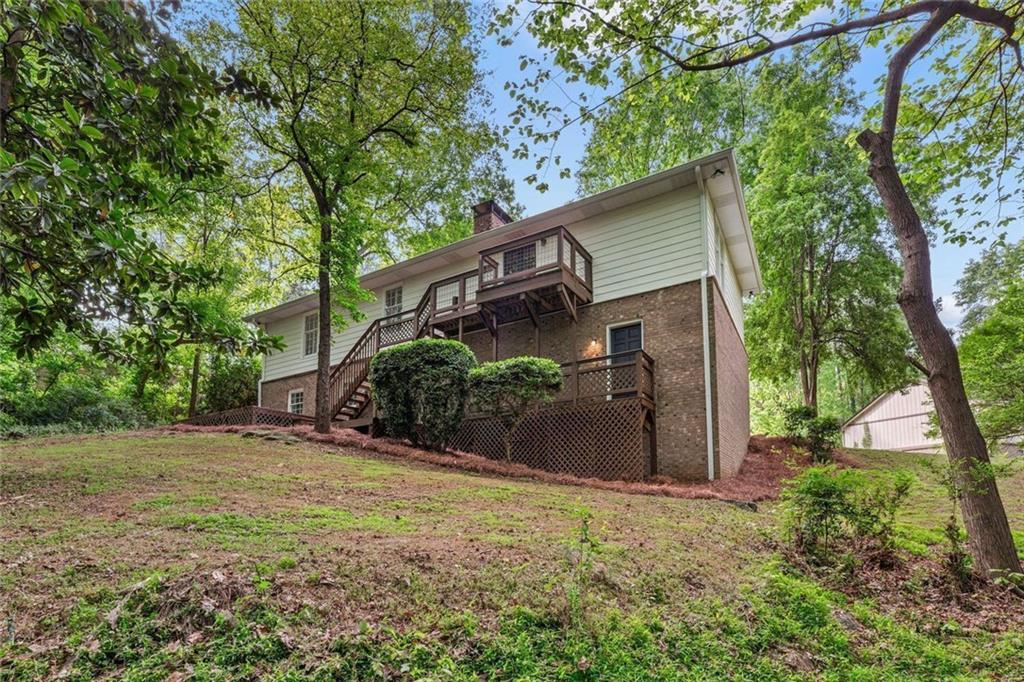 2488 Fontainebleau Drive