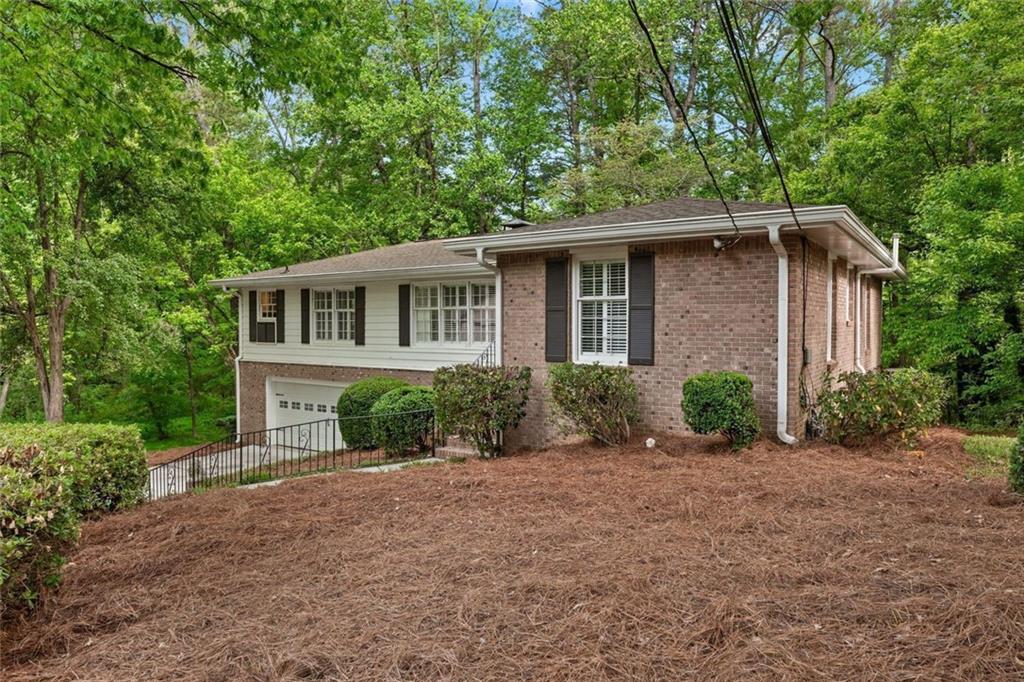 2488 Fontainebleau Drive