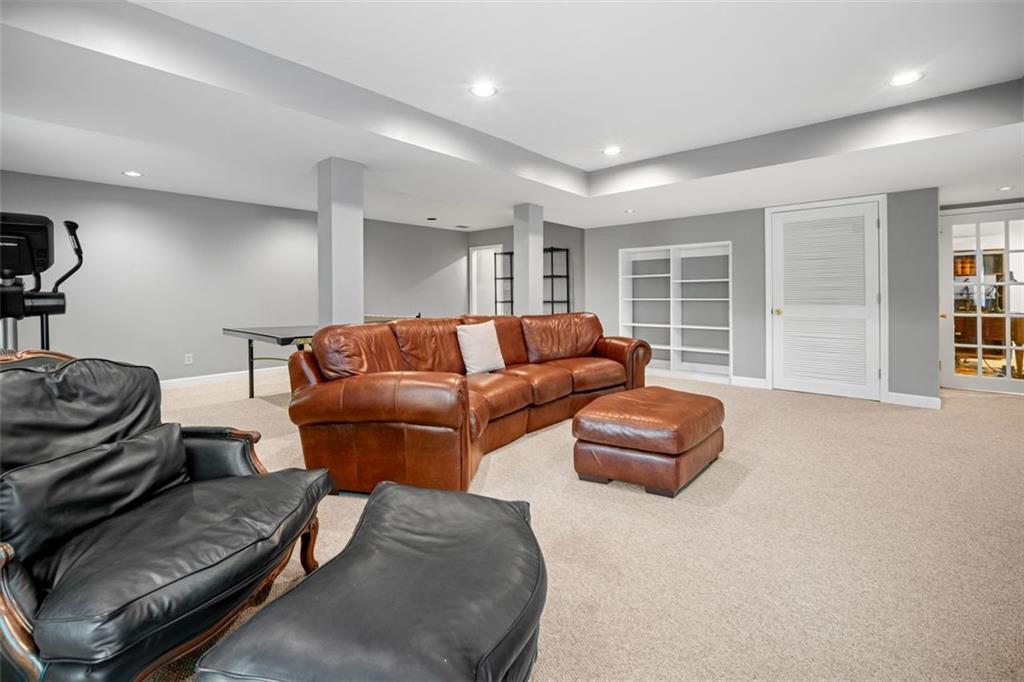 2144 Lamplight Drive