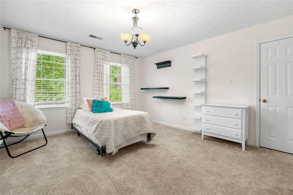2144 Lamplight Drive