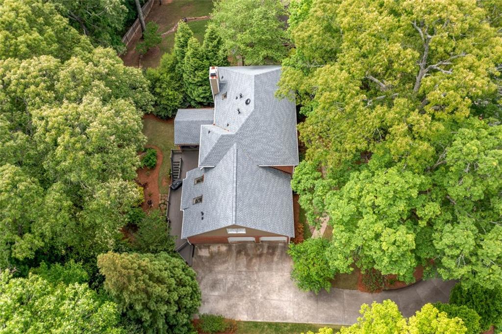 2144 Lamplight Drive