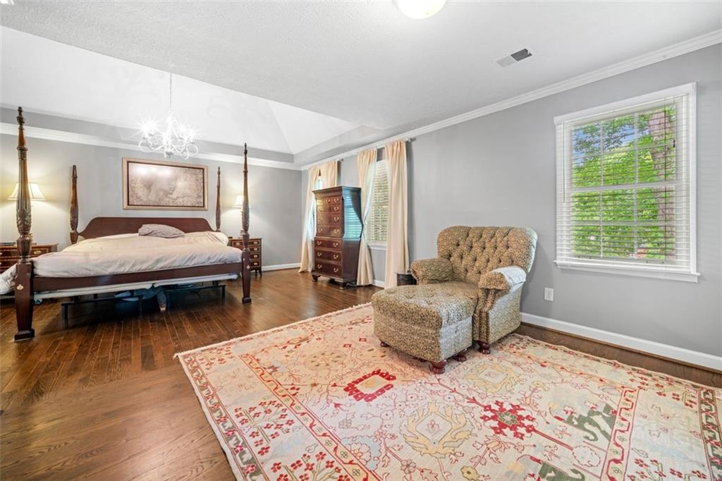 2144 Lamplight Drive