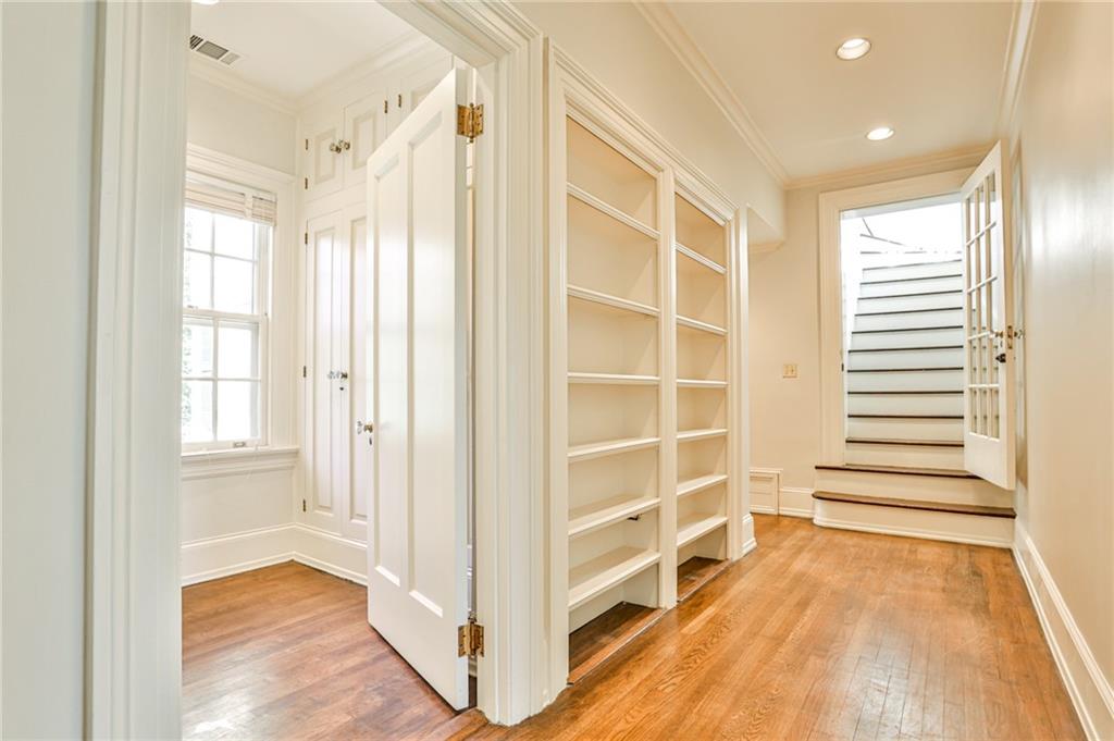 15 Cherokee Road NW