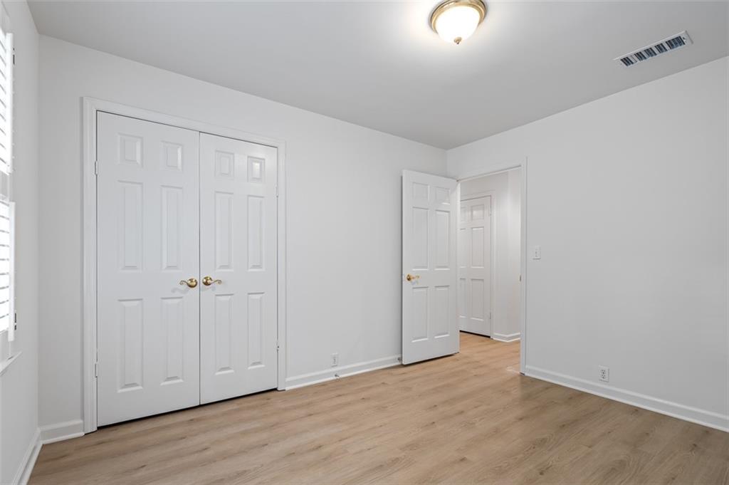 70 Old Ivy Road NE Unit 29