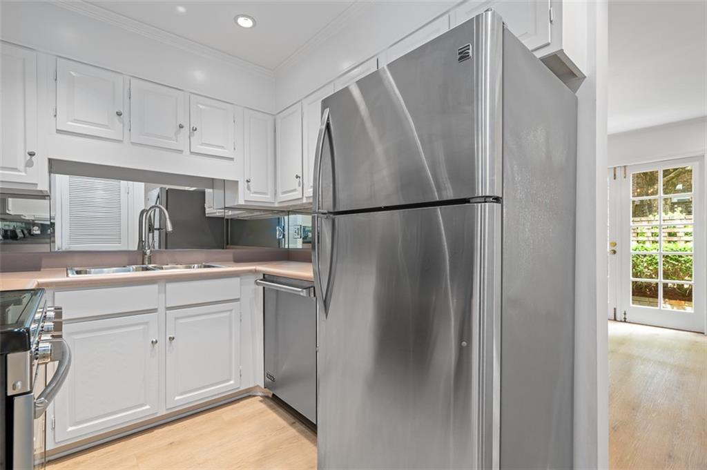 70 Old Ivy Road NE Unit 29