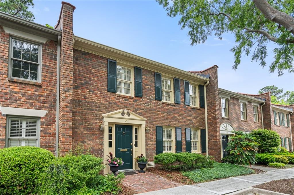70 Old Ivy Road NE Unit 29