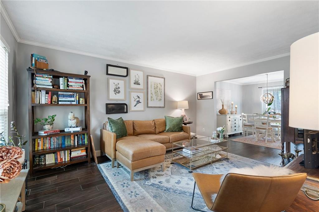 5 Newport Place NW