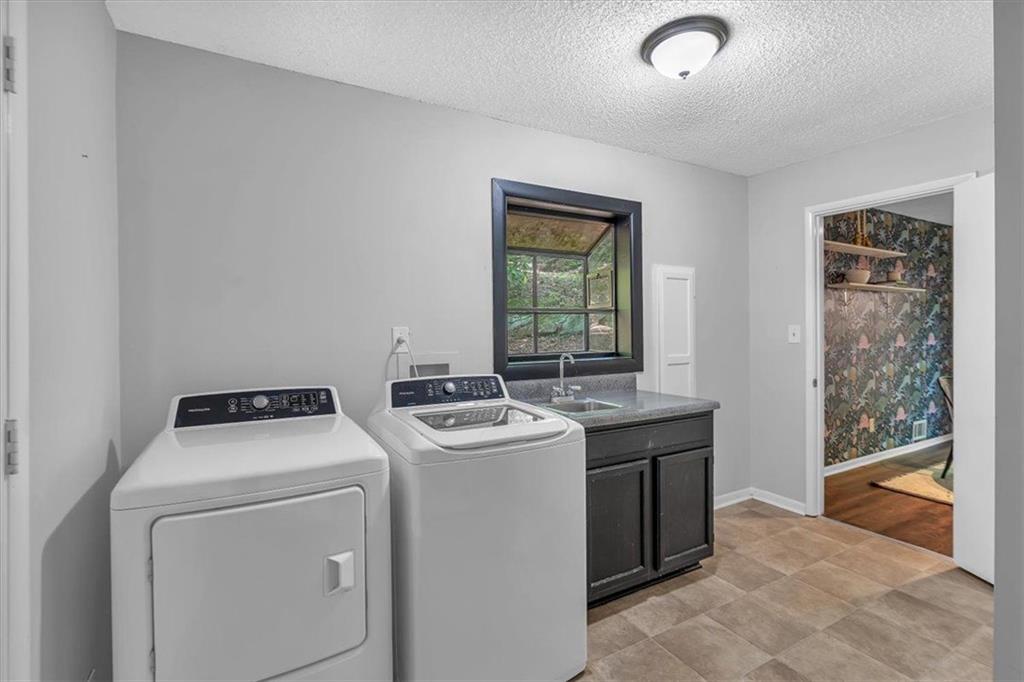115 Lake Pines Court