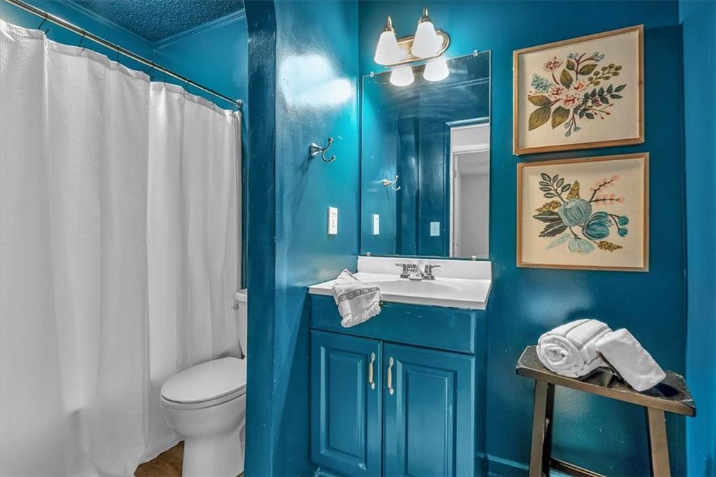 115 Lake Pines Court