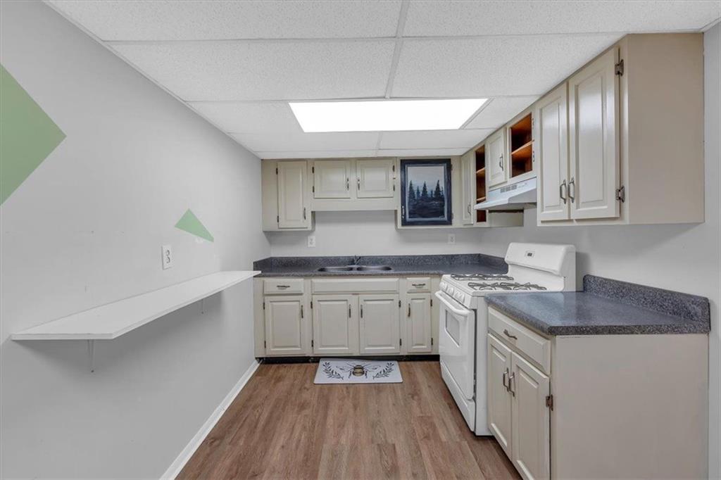115 Lake Pines Court