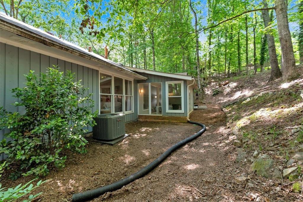 115 Lake Pines Court