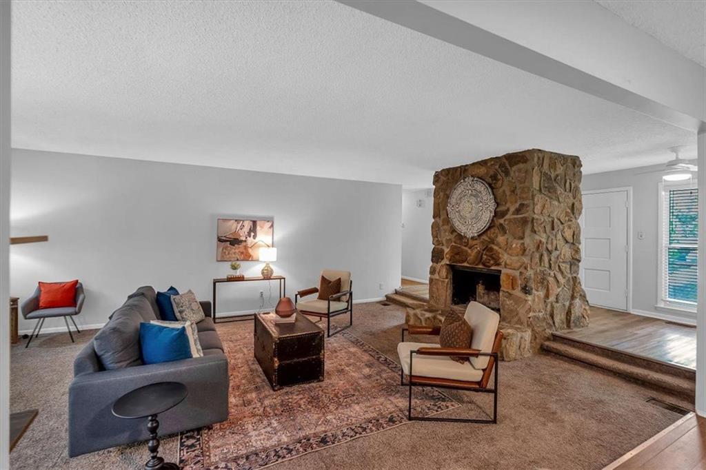 115 Lake Pines Court