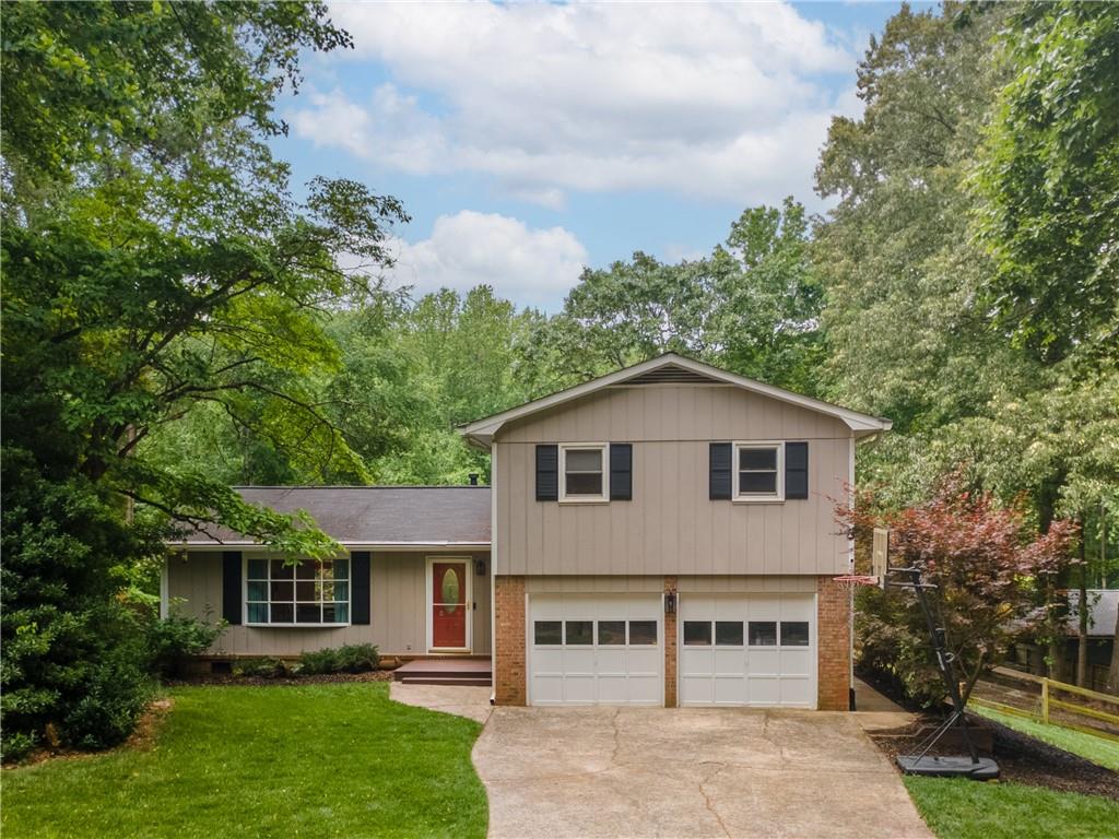 287 W Wind Drive