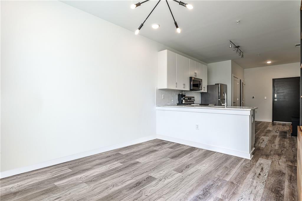 525 Parkway Drive Unit 218