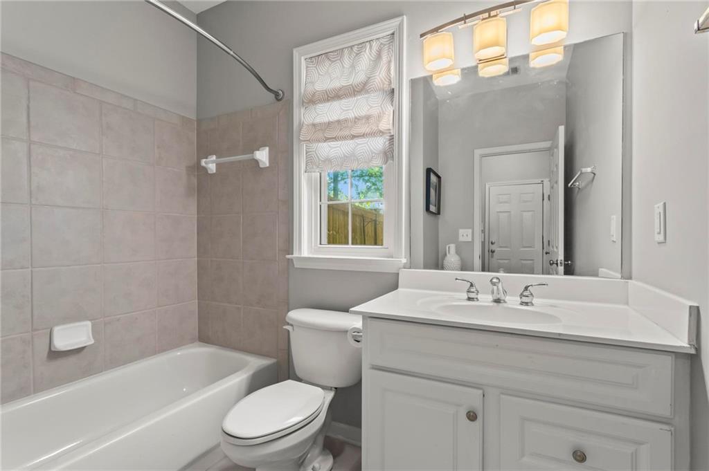1667 Wehunt Place SE Unit 11
