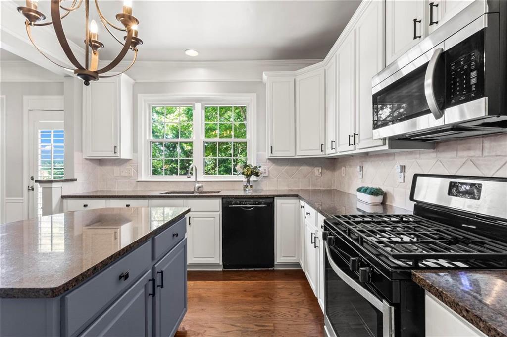 1667 Wehunt Place SE Unit 11