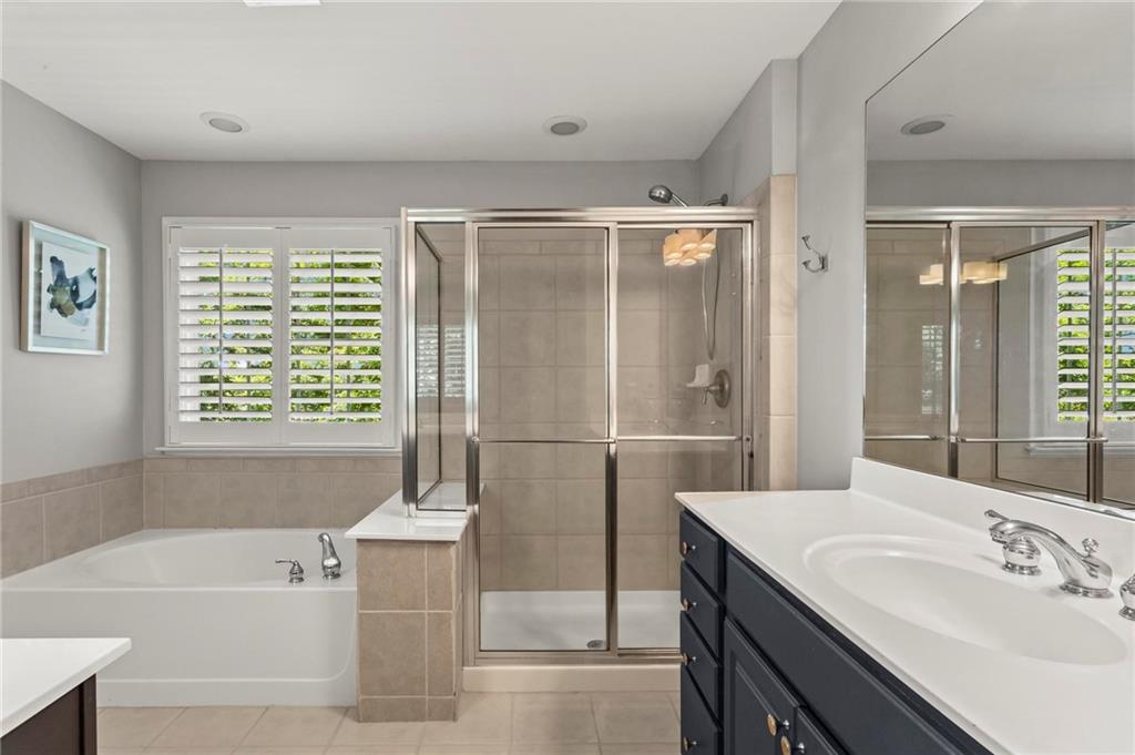 1667 Wehunt Place SE Unit 11