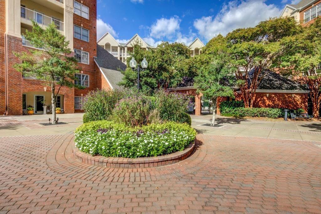 211 Colonial Homes Drive NW Unit 2203