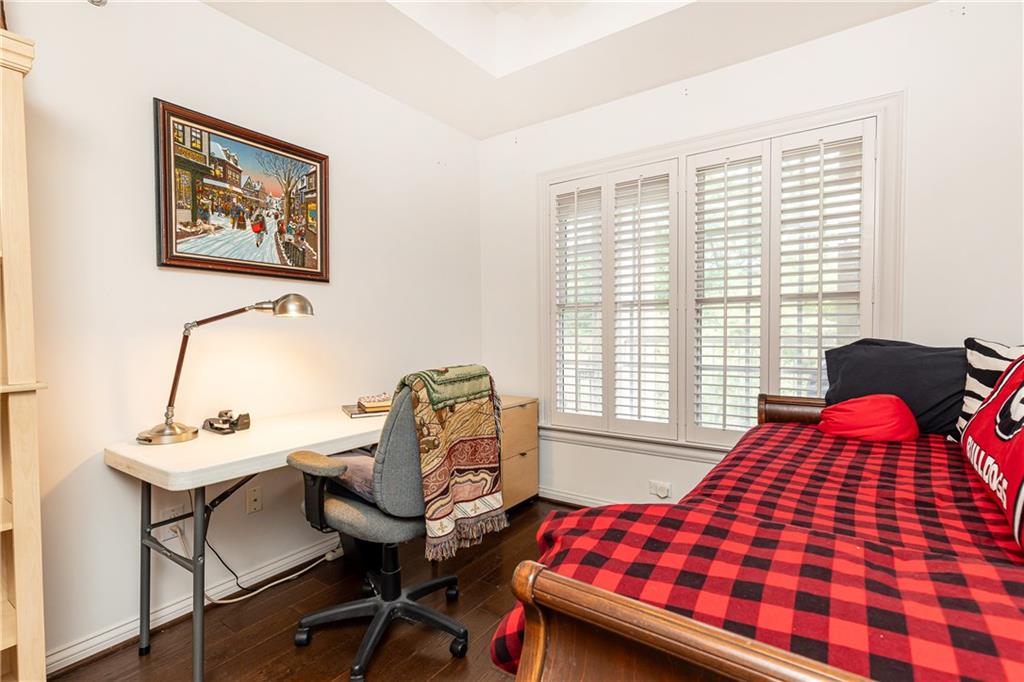 211 Colonial Homes Drive NW Unit 2203