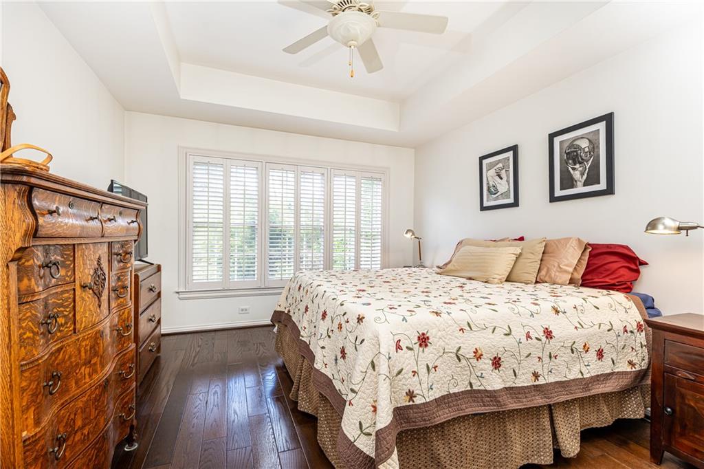 211 Colonial Homes Drive NW Unit 2203