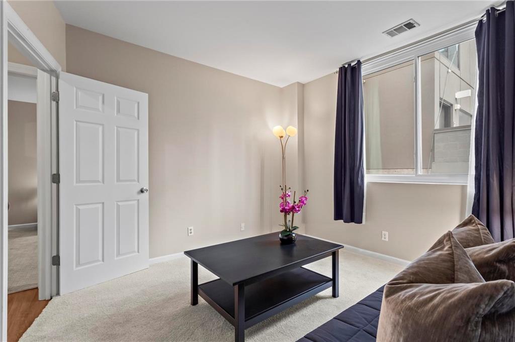 1421 Peachtree Street NE Unit 211